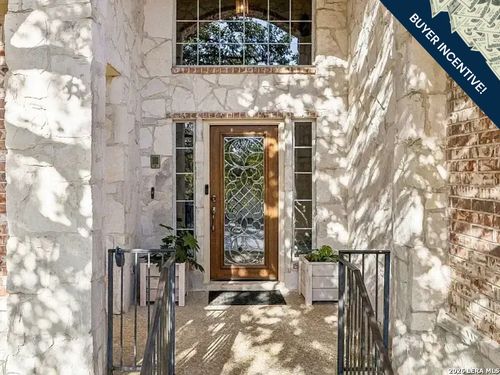 611 Enchanted Way, San Antonio, TX, 78260-4368 | Card Image