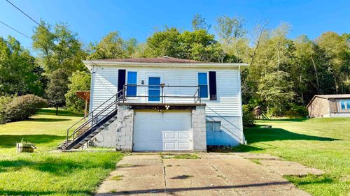 514 Piedmont Ave, Grafton, WV, 26354-1636 | Card Image
