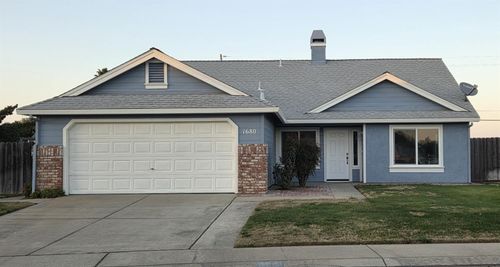 1680 Michele Way, Escalon, CA, 95320-9574 | Card Image
