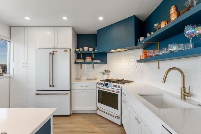 13 Delmar Dr, Condo with 3 bedrooms, 3 bathrooms and null parking in Brigantine NJ | Image 49