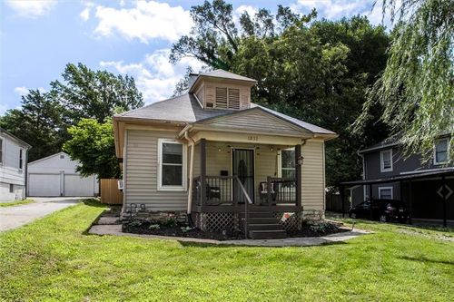 1833 S Hedges Ave, Independence, MO, 64052-2039 | Card Image