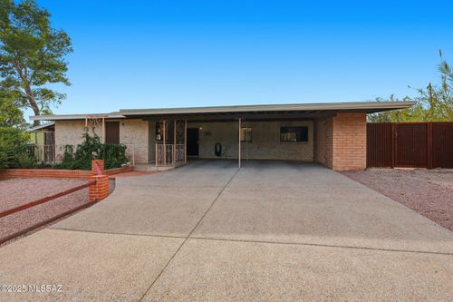 6950 E Hawthorne Street, Tucson, AZ, 85710 | Card Image