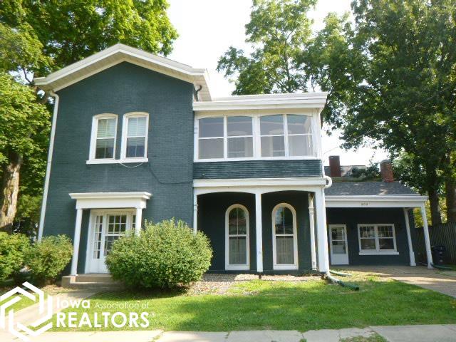 7th St, Burlington, IA 52601