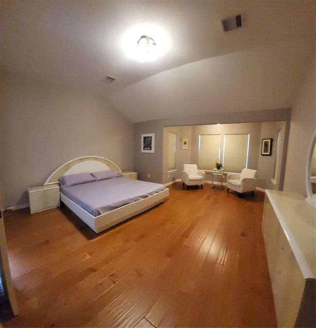 17818 Strolling Stream Ln, House other with 4 bedrooms, 2 bathrooms and 3 parking in Richmond TX | Image 6