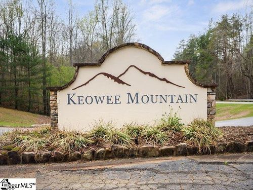 207 Sawyer Ln, Pickens, SC, 29671-7203 | Card Image