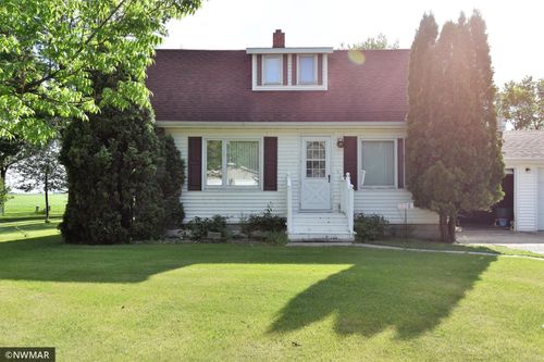 126 Riverside Dr, Stephen, MN, 56757-4301 | Card Image