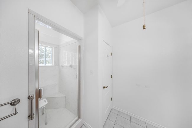107 Stageline Dr, House other with 2 bedrooms, 2 bathrooms and null parking in Kyle TX | Image 37