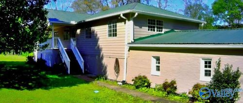 672 County Road 369, Crossville, AL, 35962-4940 | Card Image