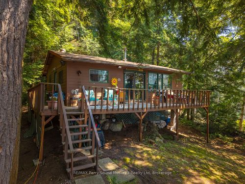 20 Peninsula Trail, Seguin, ON, P2A0B2 | Card Image