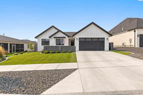 2285 Estate Ave, Richland, WA, 99352-5537 | Card Image