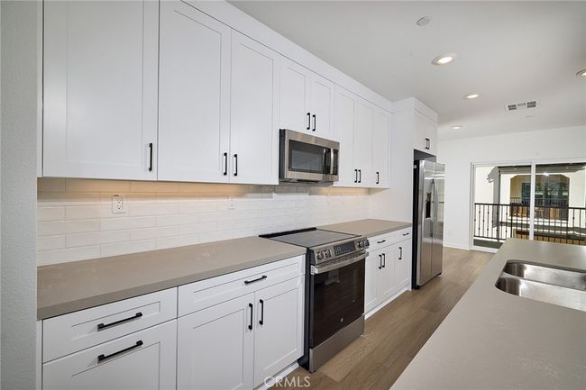 APT-1 - 9827 La Serna Dr, Condo with 3 bedrooms, 1 bathrooms and 2 parking in Whittier CA | Image 9