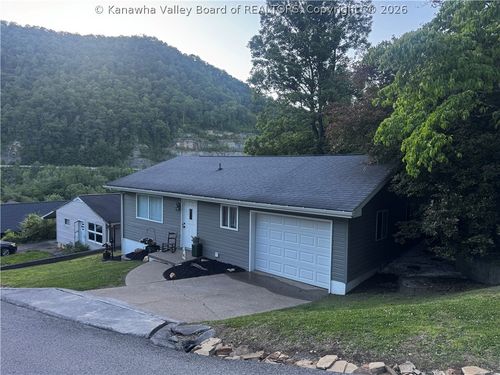 75 Everglade Drive, Stollings, WV, 25646 | Card Image