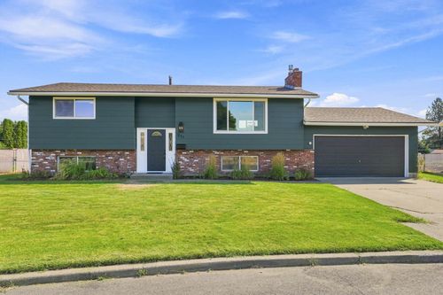 211 E Astor Dr, Spokane, WA, 99208 | Card Image