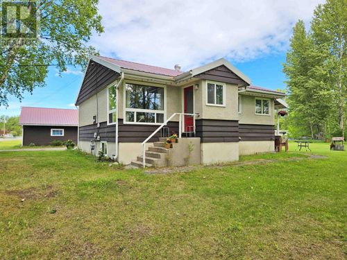 2290 Ash Ave, Quesnel, BC, V2J3X7 | Card Image