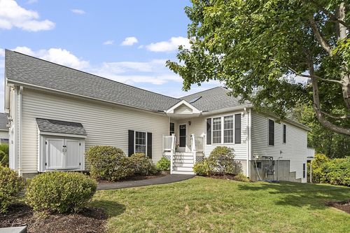 1-1 Blueberry Ln, Southborough, MA, 01772-1333 | Card Image