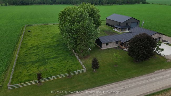 45320 St Michaels Rd, House other with 5 bedrooms, 3 bathrooms and 3 parking in Monkton ON | Image 5