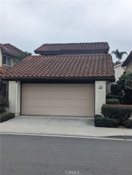 18 Filare, Irvine, CA, 92620 | Card Image