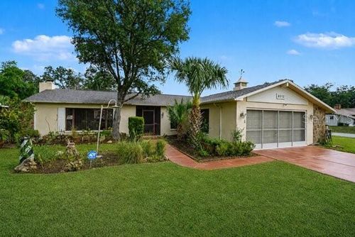 8012 Pagoda Dr, SPRING HILL, FL, 34606-6813 | Card Image