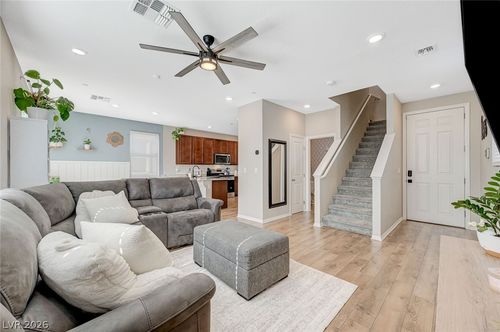 8423 Vacarez Dr, Las Vegas, NV, 89149 | Card Image