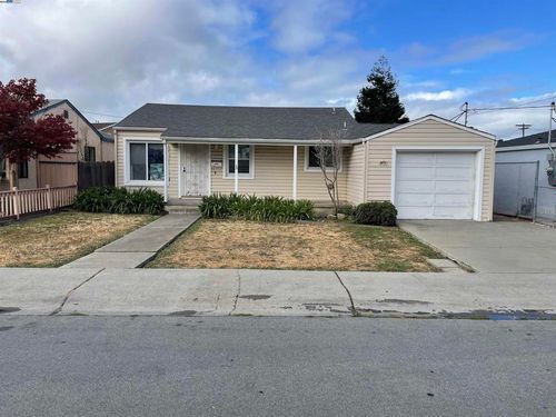 17069 Via Chiquita, San Lorenzo, CA, 94580-2718 | Card Image