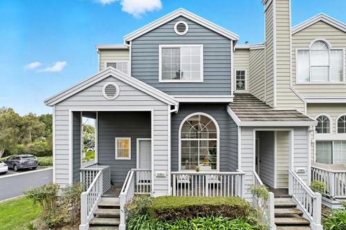 7 Chart Ln, Redwood City, CA, 94065 | Card Image