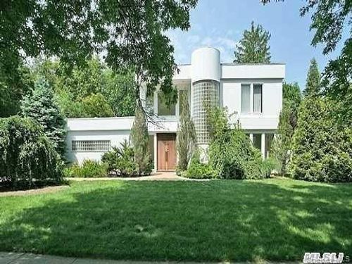 67 Parkway Dr, Roslyn Heights, NY, 11577-2705 | Card Image