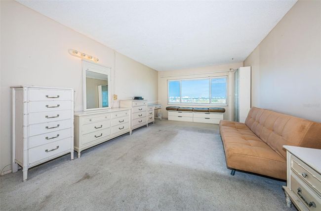 Master bedroom | Image 27
