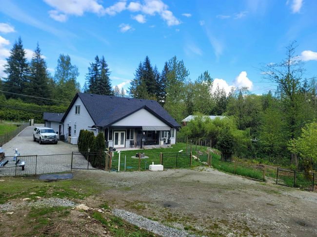 9573 Stave Lake Street, House other with 5 bedrooms, 3 bathrooms and 10 parking in Mission BC | Image 22