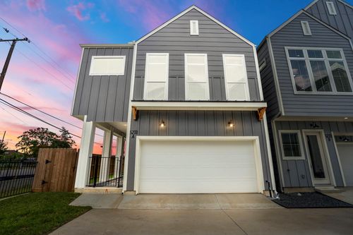 a-5233 Hillman St, Houston, TX, 77023-3709 | Card Image