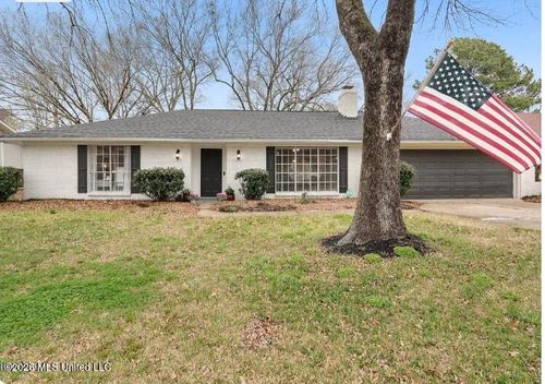 1519 Twin Oaks Dr, Clinton, MS, 39056-3938 | Card Image