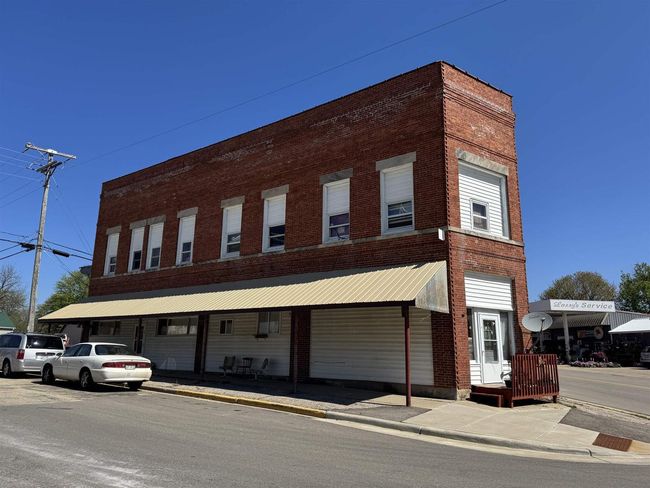 APT-1-7 - 600 Main St, Home with 0 bedrooms, 0 bathrooms and null parking in LINDEN WI | Image 32