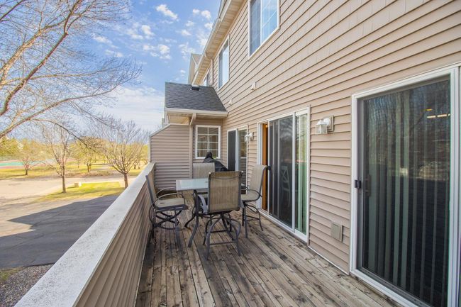 Large deck that's shaded in the evening! | Image 15
