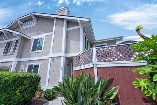234 Riverview Way, Oceanside, CA, 92057-5826 | Card Image