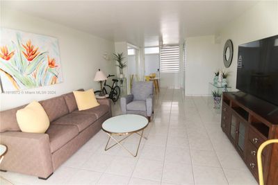 7D - 1776 James Ave, Condo with 1 bedrooms, 1 bathrooms and null parking in Miami Beach FL | Image 3