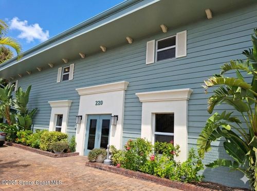1-220 Columbia Dr, Cape Canaveral, FL, 32920-3600 | Card Image