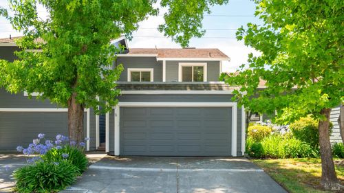 602 Marylyn Circle, Petaluma, CA, 94954 | Card Image