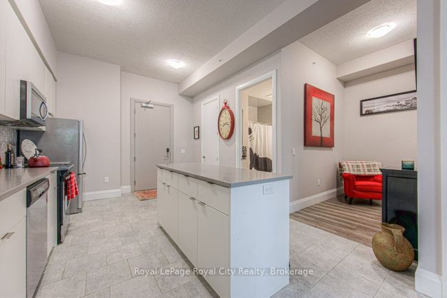 210 - 73 Arthur St S, Condo with 1 bedrooms, 1 bathrooms and null parking in Guelph ON | Image 7