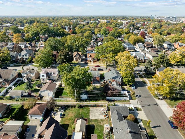 9807 S Ridgeway Ave, House other with 3 bedrooms, 3 bathrooms and 1 parking in Evergreen Park IL | Image 34