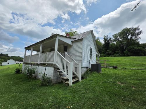 263 Knight Rd, Rural Retreat, VA, 24368-2857 | Card Image