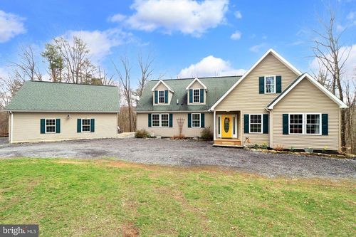 9056 Wilson Ln, HUNTINGDON, PA, 16652-6374 | Card Image