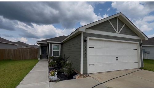 16351 Sweet Grove Drive, Conroe, TX, 77303 | Card Image