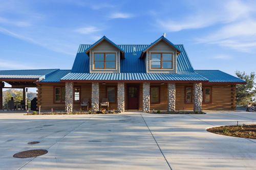 20146 Nicholas Rd, Clovis, CA, 93619-9713 | Card Image