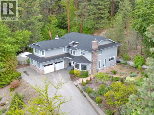3257 Juniper Dr, Naramata, BC, V0H1N1 | Card Image