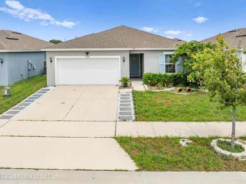 739 Jefferson St, DAVENPORT, FL, 33837-2691 | Card Image