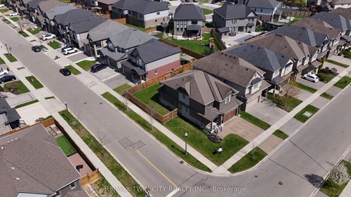 255 Falconridge Drive, Kitchener, ON, N2K0B6 | Card Image