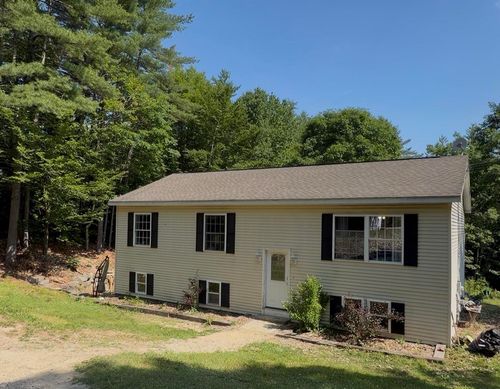 47 Henry Dr, Effingham, NH, 03882-8401 | Card Image