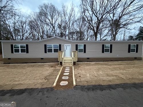 92 Holiday Rd, Franklin, GA, 30217-6653 | Card Image