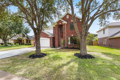 2522 Willow Springs Ln, Sugar Land, TX, 77479-8845 | Card Image
