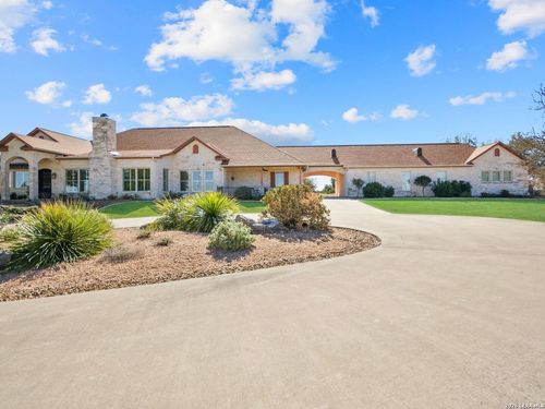 1000 Landmark Rd, Kerrville, TX, 78028-7269 | Card Image