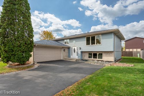 20140 Driftwood Avenue, Lynwood, IL, 60411 | Card Image